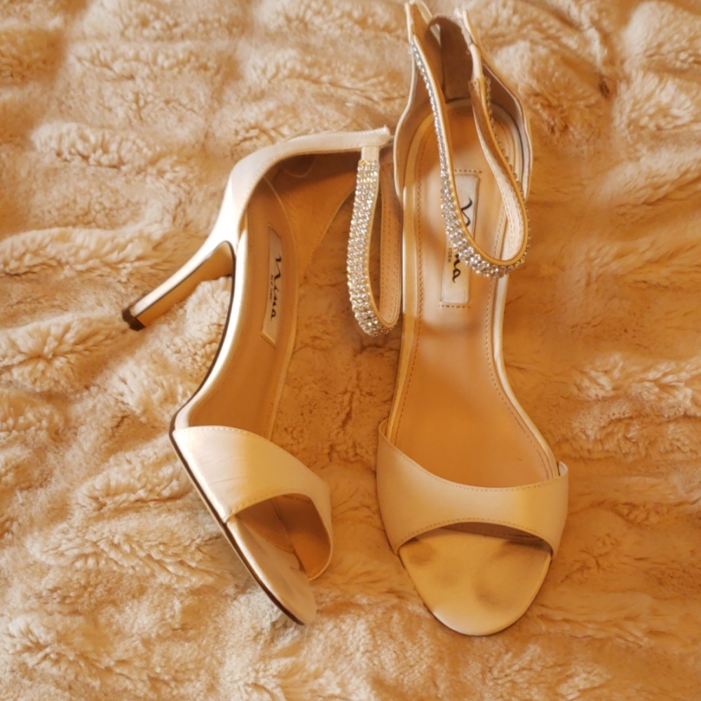 Nina ivory bridal heel 9